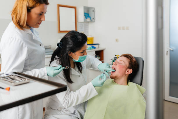 Best Emergency Dental Care for Broken or Chipped Teeth in Dubuque, IA